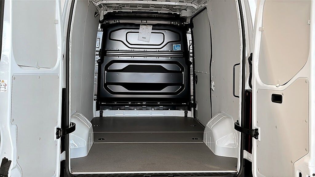 Nissan Interstar