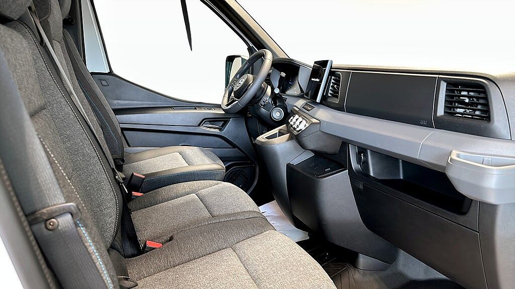 Nissan Interstar